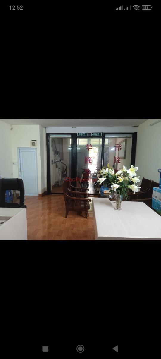 Cho thuê Tầng 1 làm văn phòng, phòng học, kho hàng online, hoặc phòng ở.