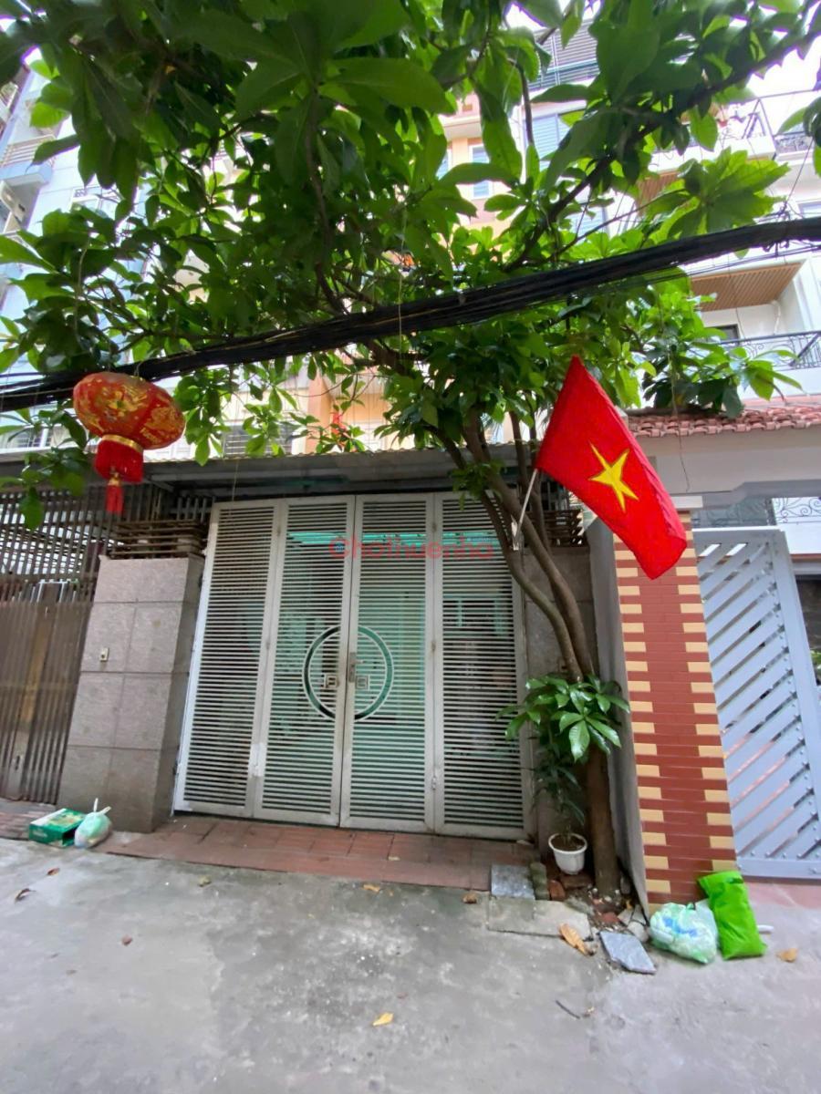 Cho thuê nhà 78m2*5 tầng ngõ phố Đội Cấn, Ba Đình