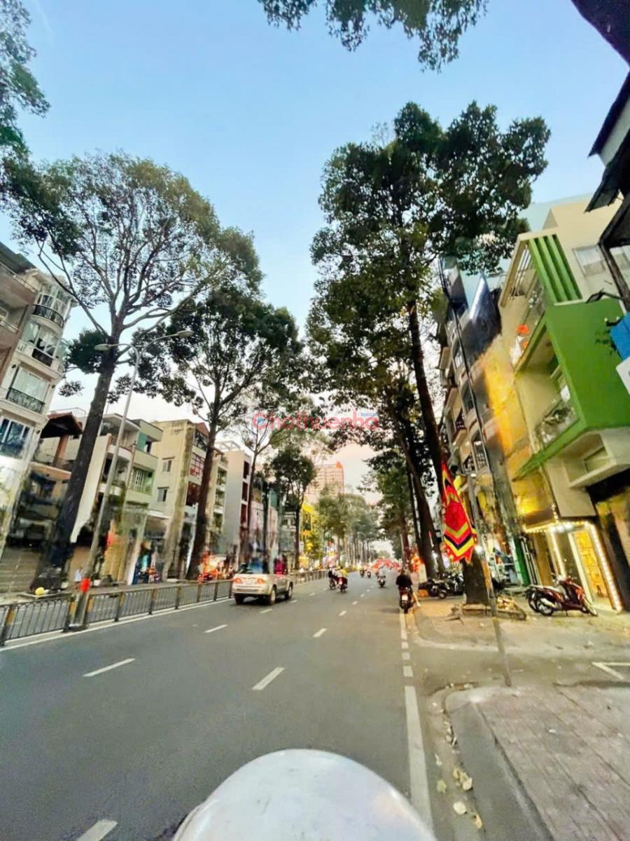 Nhà Mặt tiền đường 3/2 . Cho thuê nguyên căn / làm CHDV được