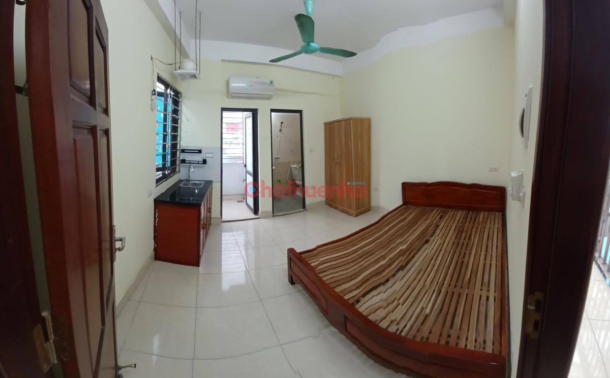 Phòng trọ thoáng mát có thang máy, không chung chủ