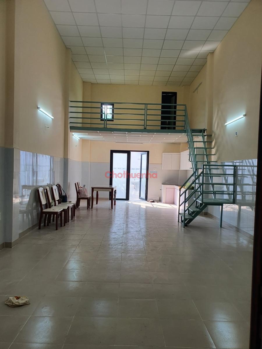 Nhà mặt tiền 150m2, mới nguyên căn gần chợ Long Trường, Thủ Đức