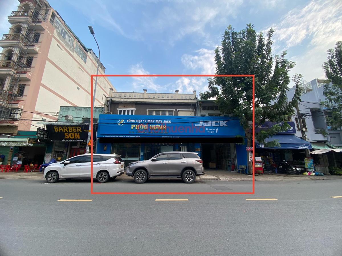 Cho Thuê Nhà Mặt Tiền 42-44 Nguyễn Phúc Chu, Phường 15, Quận Tân Bình. Ngang 14m x 50m. 1000m2