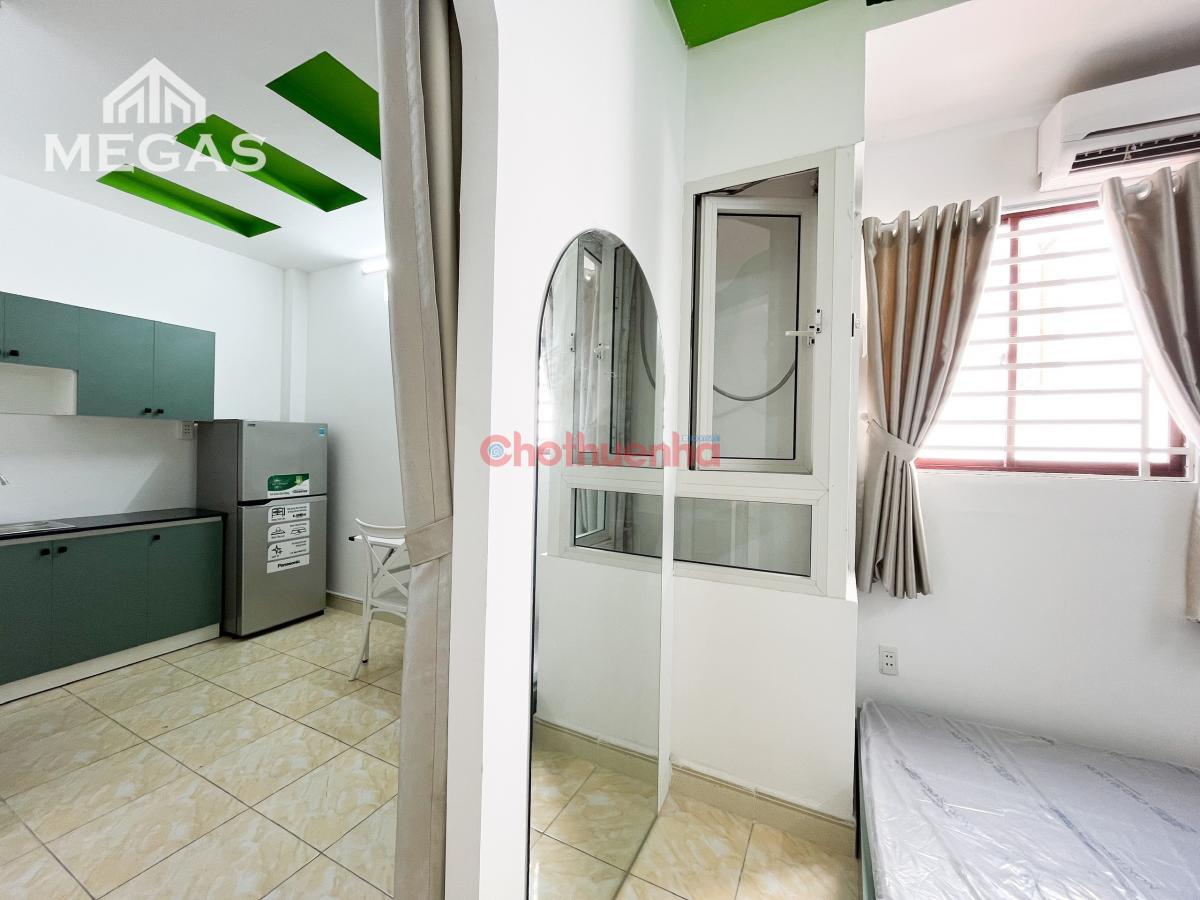 Cần sang nhượng lại phòng như hình