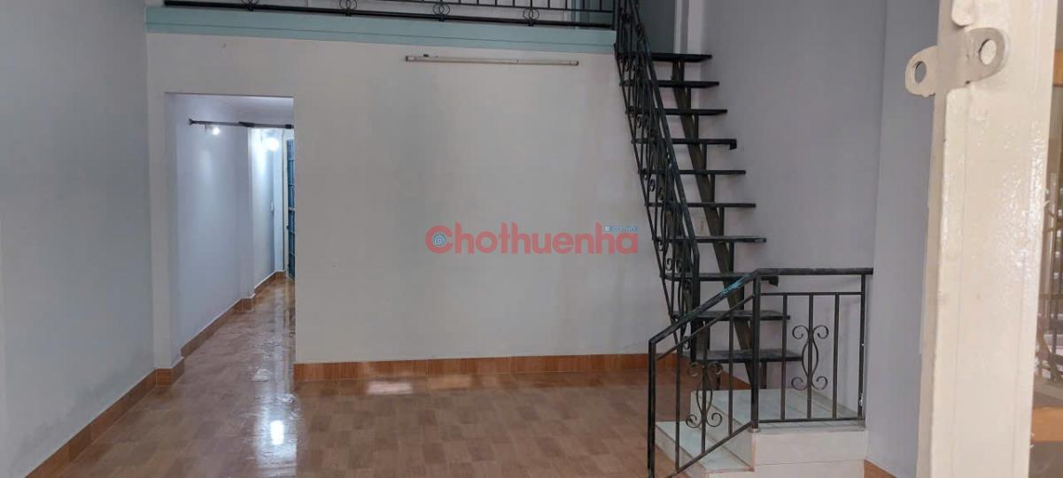 Cho Thuê nhà nguyên căn tại Thủ Đức, nhà mớí gần chợ, siêu thị, tạm y tế, trường học.