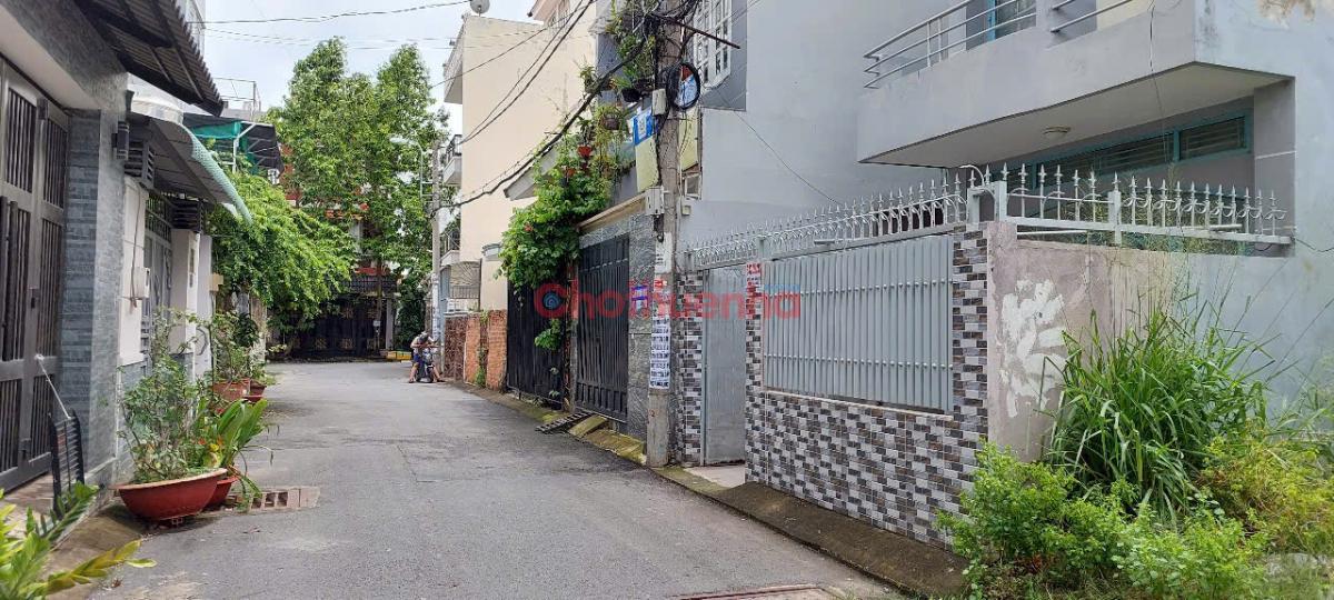 Cho thuê căn nhà 5 x 13, ở gia đình hoặc làm văn phòng