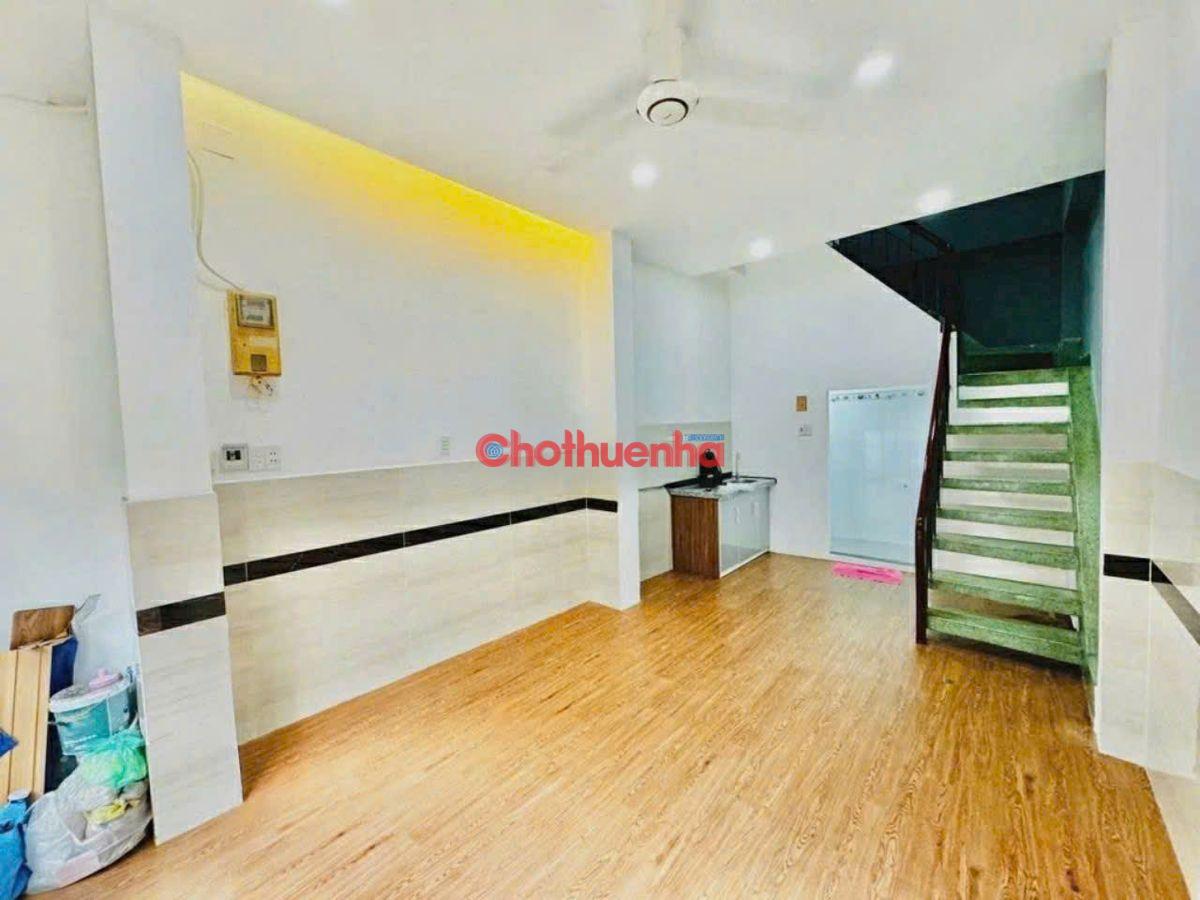 Cho thuê nhà mặt tiền kinh doanh đường Lê Văn Sỹ, Phường 14, Quận 3