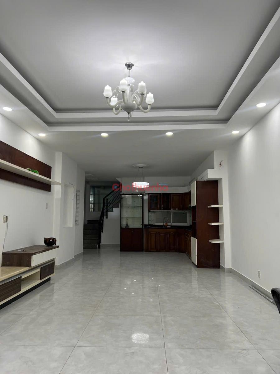 Cho Thuê Nguyên Căn Nhà 5 Tầng Mới Đẹp