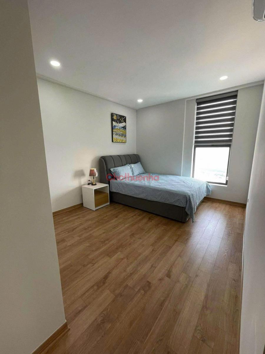 Cho thuê 1 phòng thường trong căn 3PN chung cư Rose Town 79 Ngọc Hồi