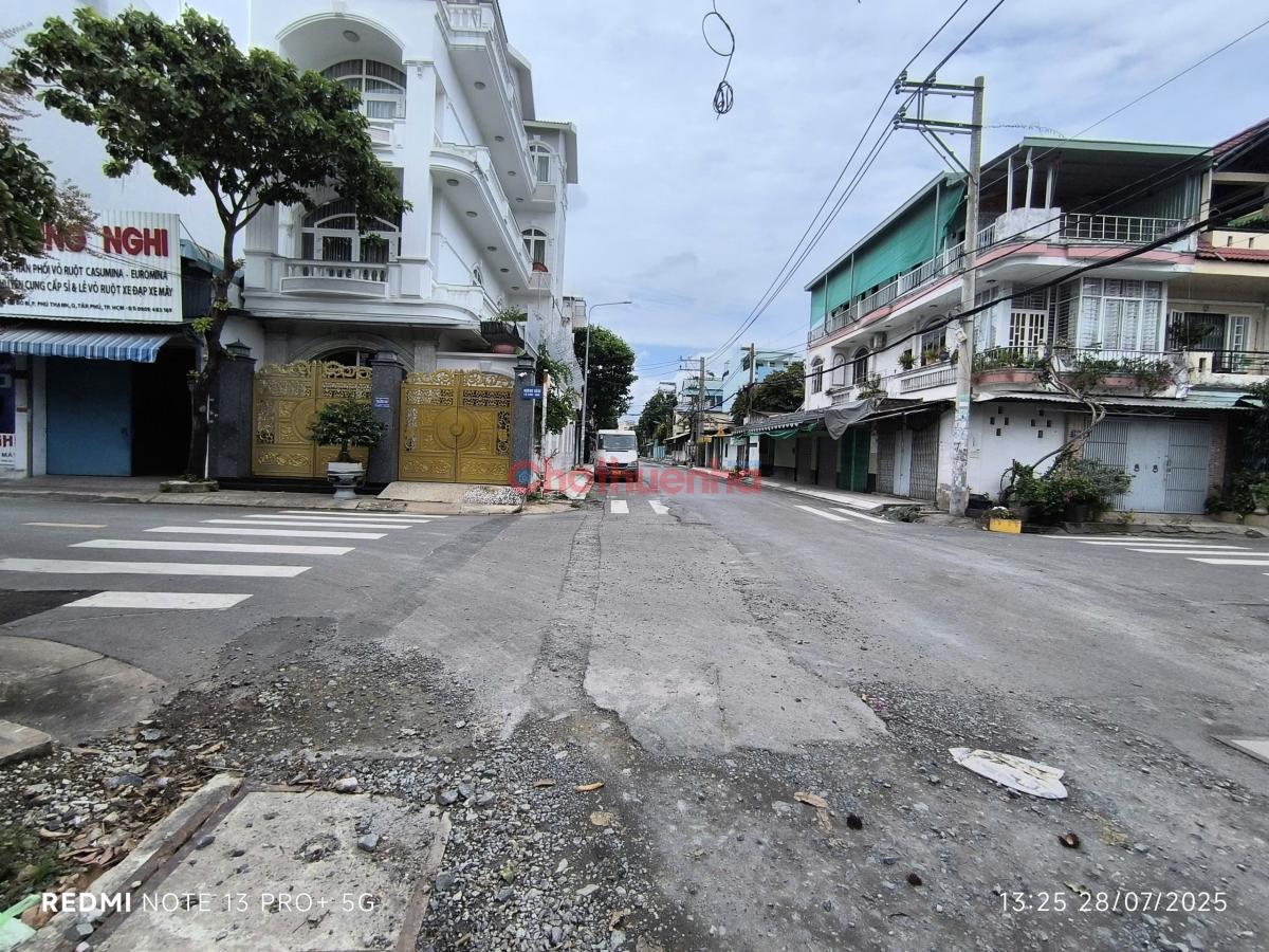 Mặt bằng cho thuê tại Góc 2 mặt tiền 168 Đường Đỗ Bí , Diện tích : 120m²