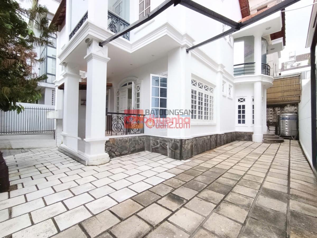 Cho thuê biệt thự An Khánh phù hợp làm văn phòng (thiết kế thông suốt các sàn)