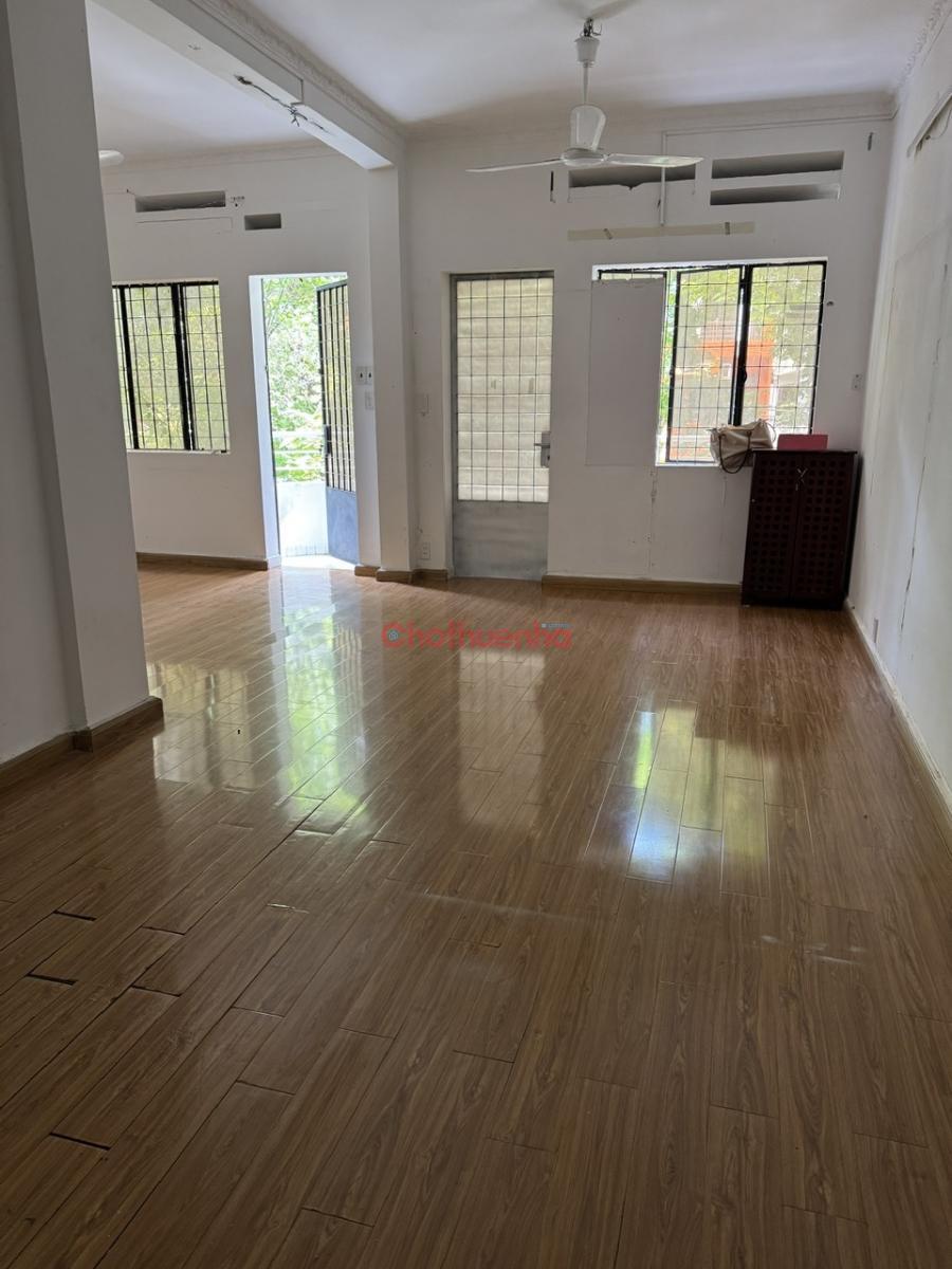 Cho thuê mặt tiền chung cư Phạm Viết Chánh Lô A