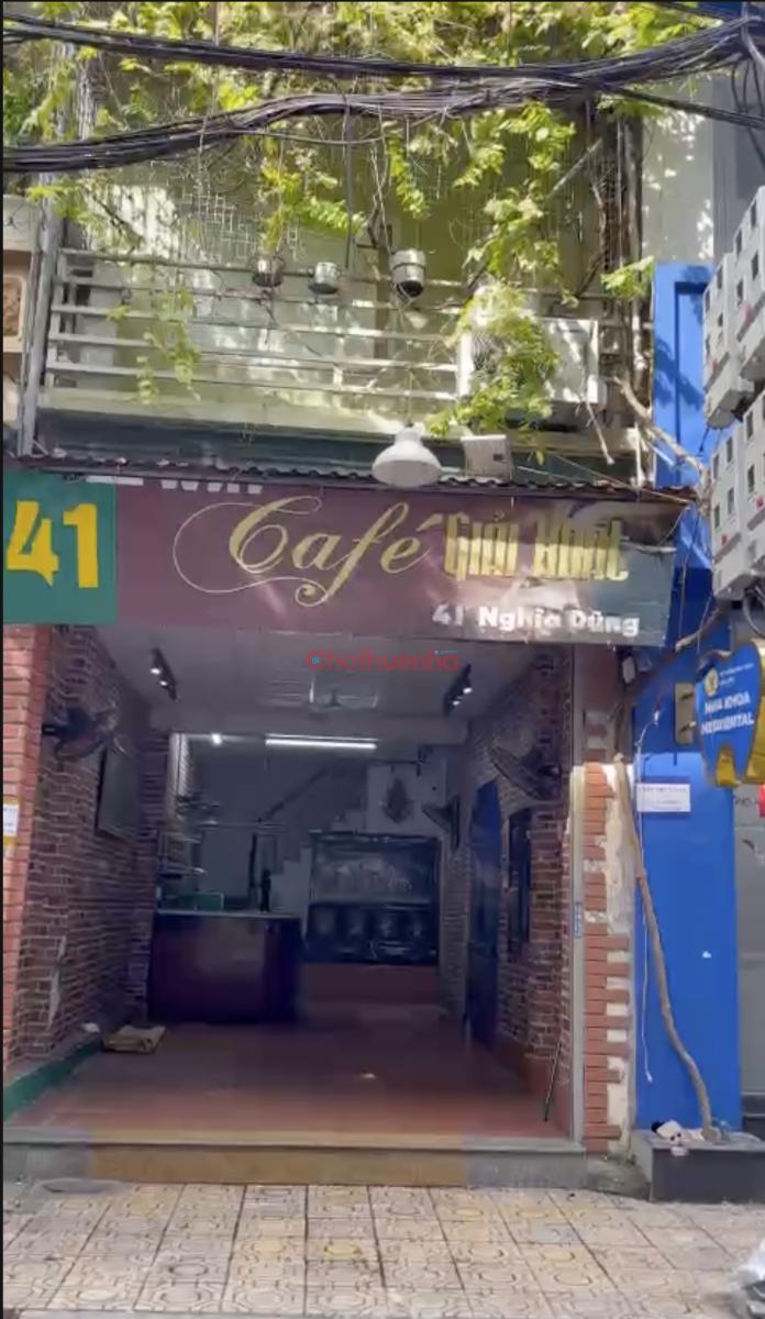 Cho Nhà Mặt Phố  4 Tầng Đối Diện Bênh Viện Medlatec.