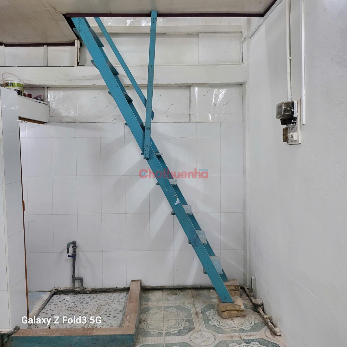 Cho thuê nhà nguyên căn – 1 trệt 1 lửng – Hẻm 555/3 Ba Đình, Quận 8