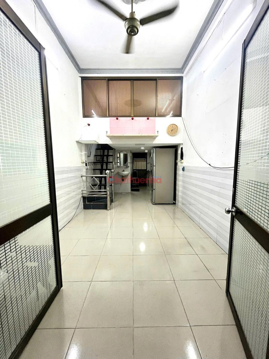 CHO THUÊ NHÀ QUẬN 1 - 3PN 3 MÁY LẠNH - ĐƯỜNG NGUYỄN CÔNG TRỨ