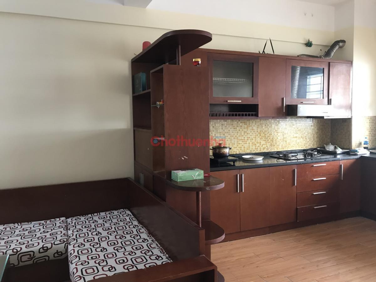 Cho thuê căn hộ 84m2 2PN+1