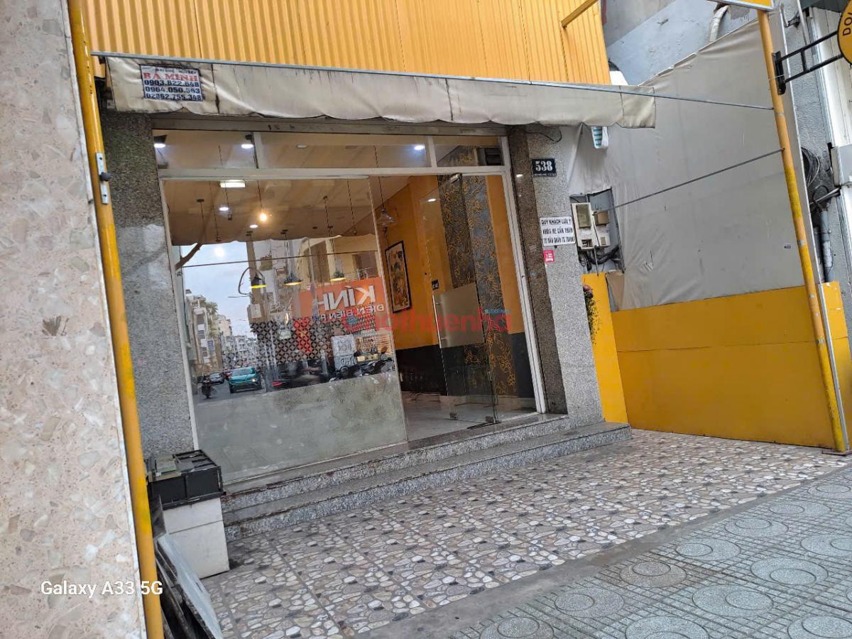 CHO THUÊ MẶT BẰNG KINH DOANH SIÊU HOT – NGÃ BA BÀN CỜ, Q10