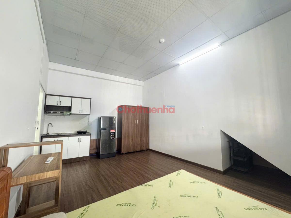 chính chủ cho thuê phòng 30m2 đầy đủ nội thất
