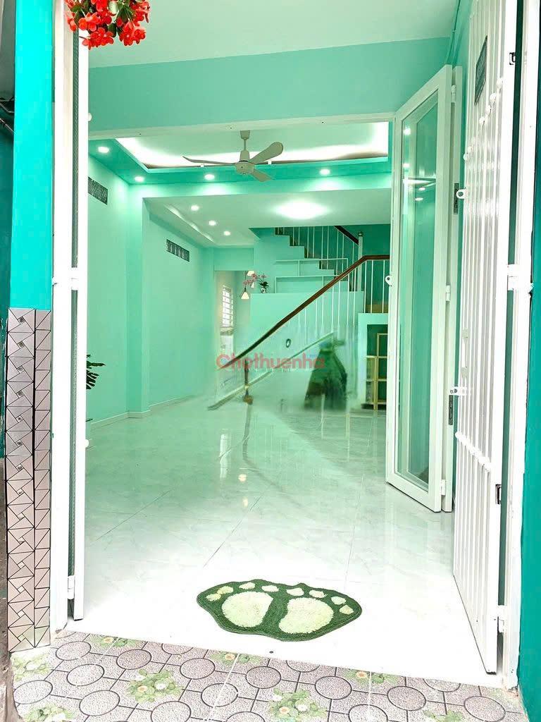 Nhà nguyên căn 48m2 nở hậu, Cách Mạng Tháng 8