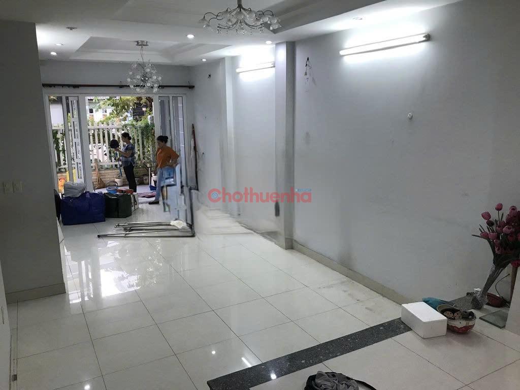 Mặt bằng kinh doanh 115m2 gần Crescent Mall, SC VivoCity, Lotte Mart