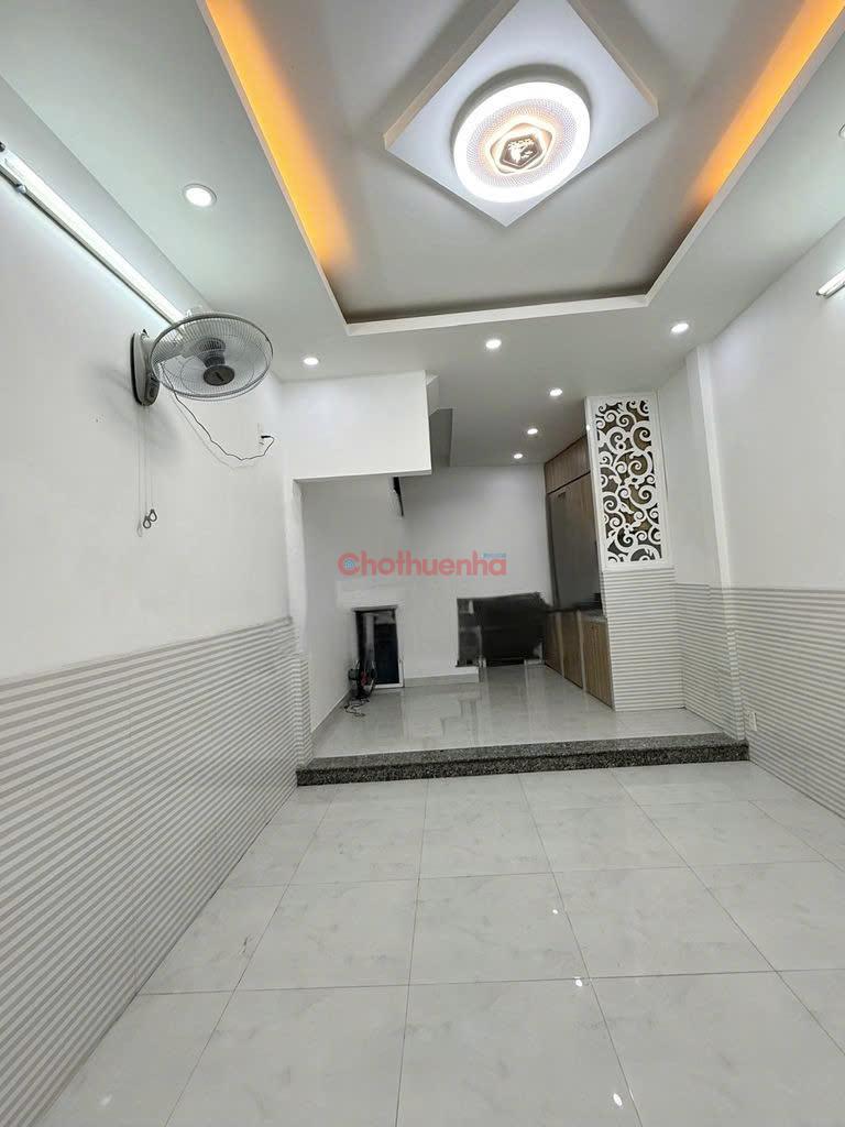 Cho thuê nguyên căn Trần Đình Xu, gần chợ Bến Thành & Nguyễn Thái Học, Quận 1