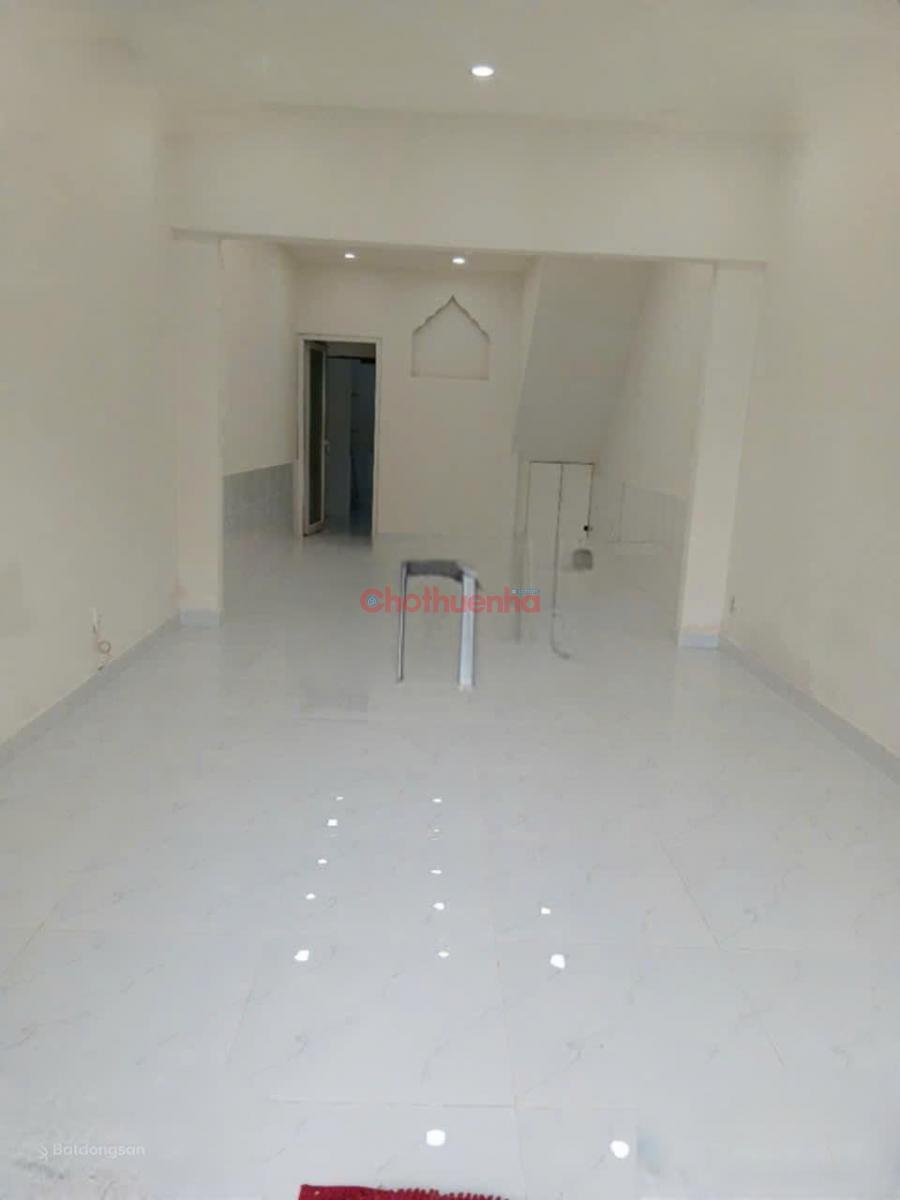 Cho thuê nhà mặt tiền Nguyên Hồng, gần Nguyễn Văn Lượng & Lê Đức Thọ, Quận Gò Vấp