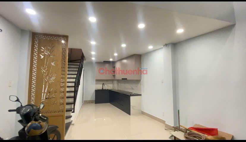 🏠 Nhà nguyên căn Nguyễn Khuyến Bình Thạnh – Nhà mới 100%, 5PN full nội thất